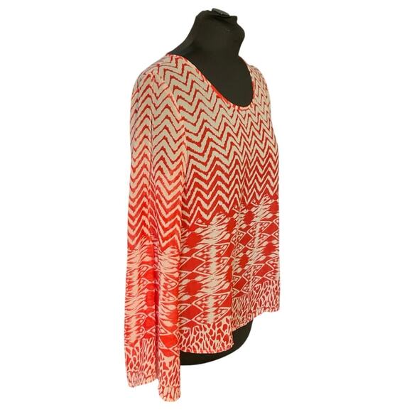 Umgee Red and White Geometric Print Sheer Bell Sleeve Blouse Size L - Picture 2 of 9